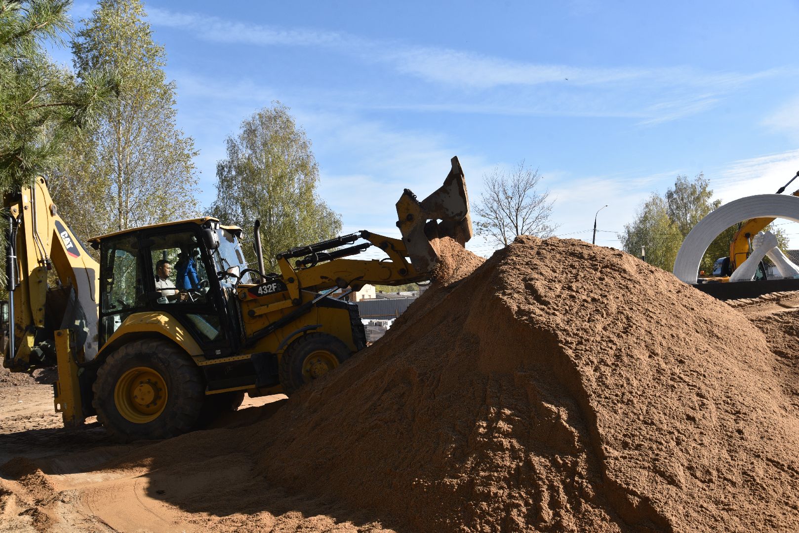 лотошино, благоустройство, формирование комфортной городской среды, стела населенный пункт воинской доблести,