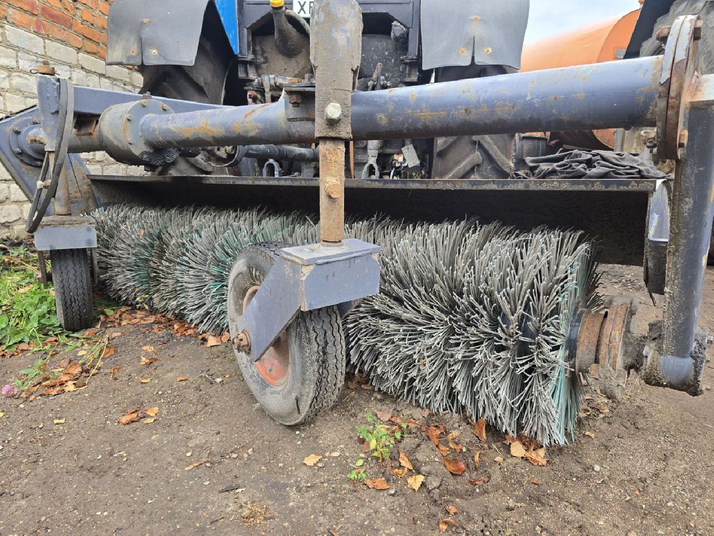 можайск,  можайский муниципальный округ, подмосковье, жкх, зима, первый снег, готовность спецтехники к зиме, единый дорожно-транспортный центр,