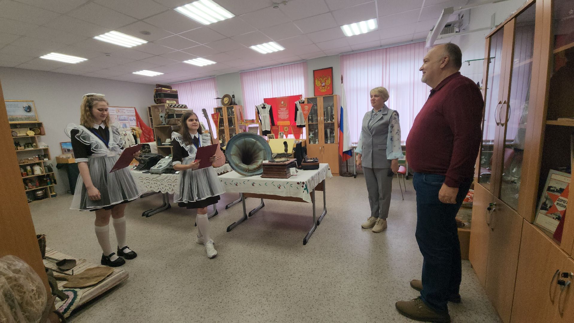 серпухов, поселок пролетарский, день учителя в серпухове,