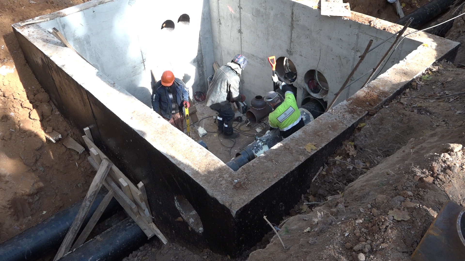 власиха солнечный, благоустройсво, реконструкция сетей, новые трубы, горячее водоснабжение,