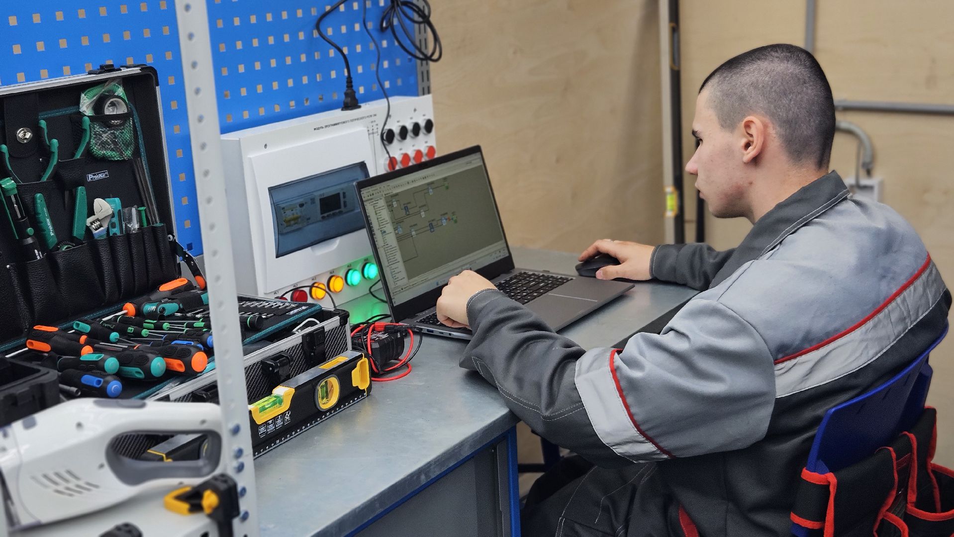 московия, жуковский, профессионалы,