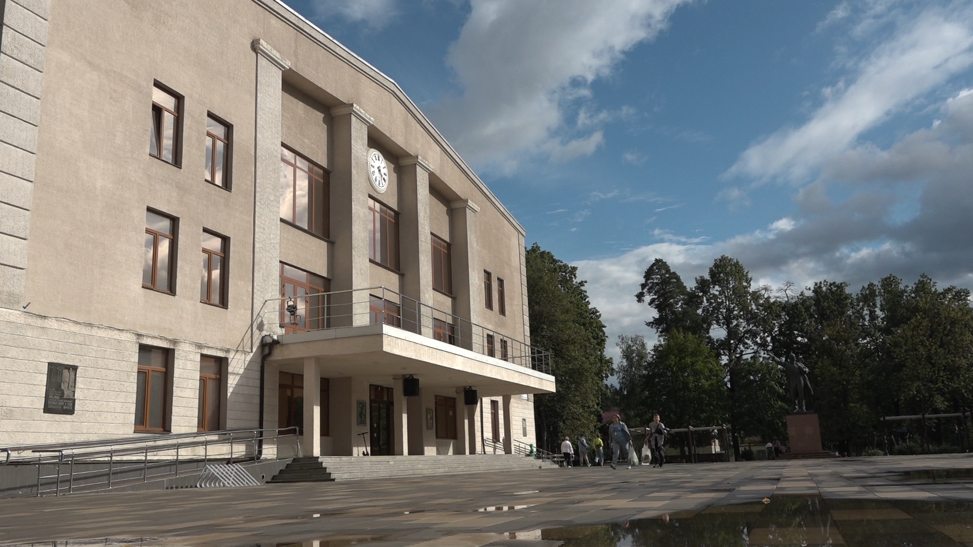 сезонный каток, каток во власихе, строительство катка, зимние виды спорта, катание на коньках,