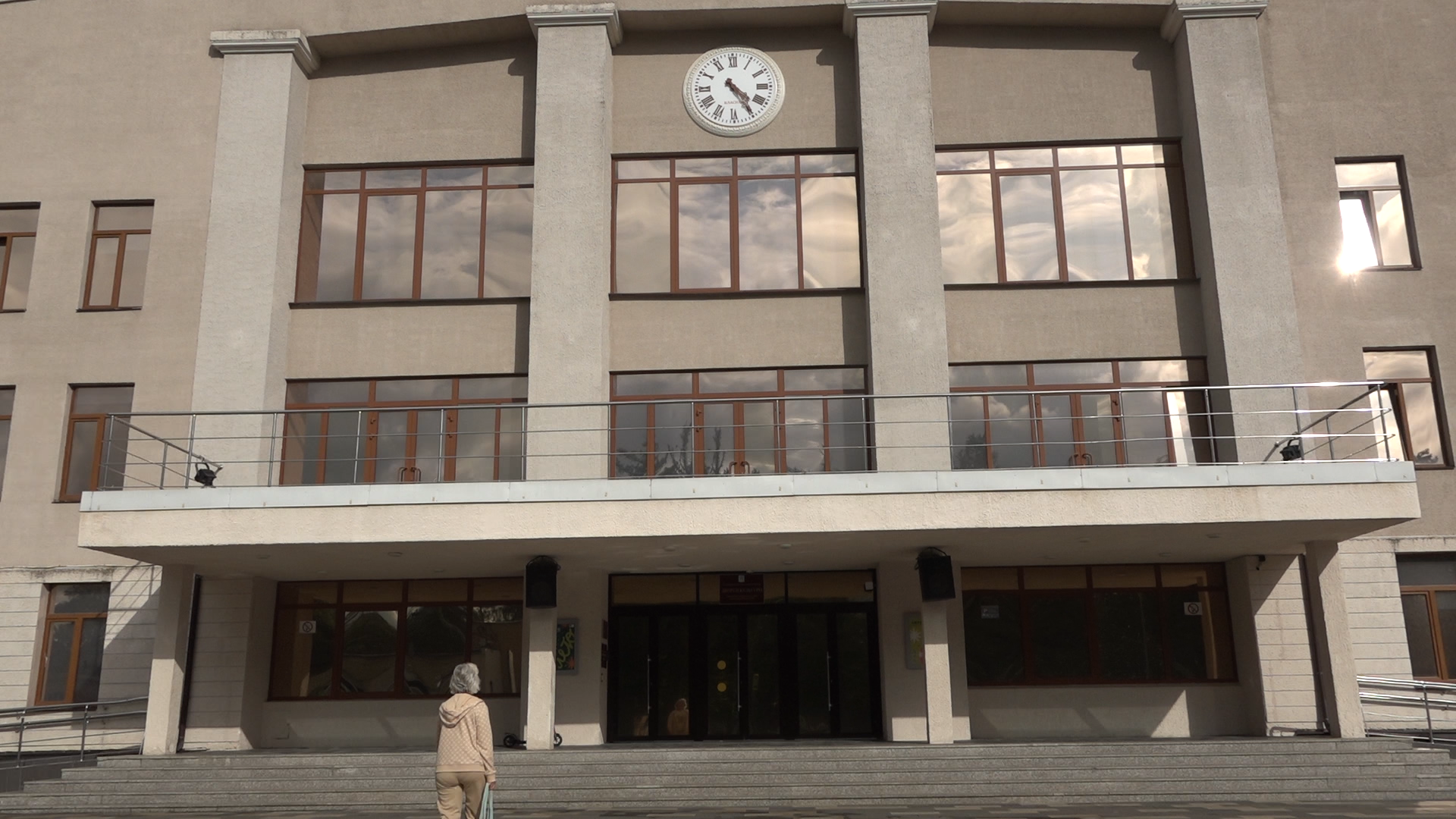 сезонный каток, каток во власихе, строительство катка, зимние виды спорта, катание на коньках,