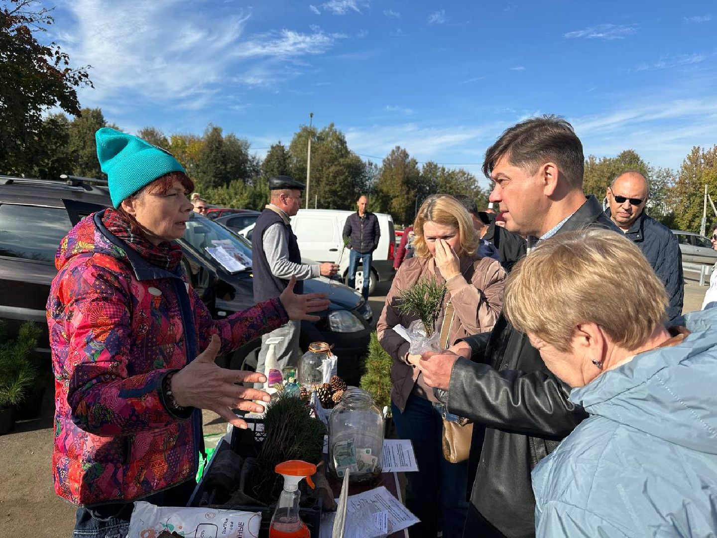 благотворительная акция, домодедово, деревья,