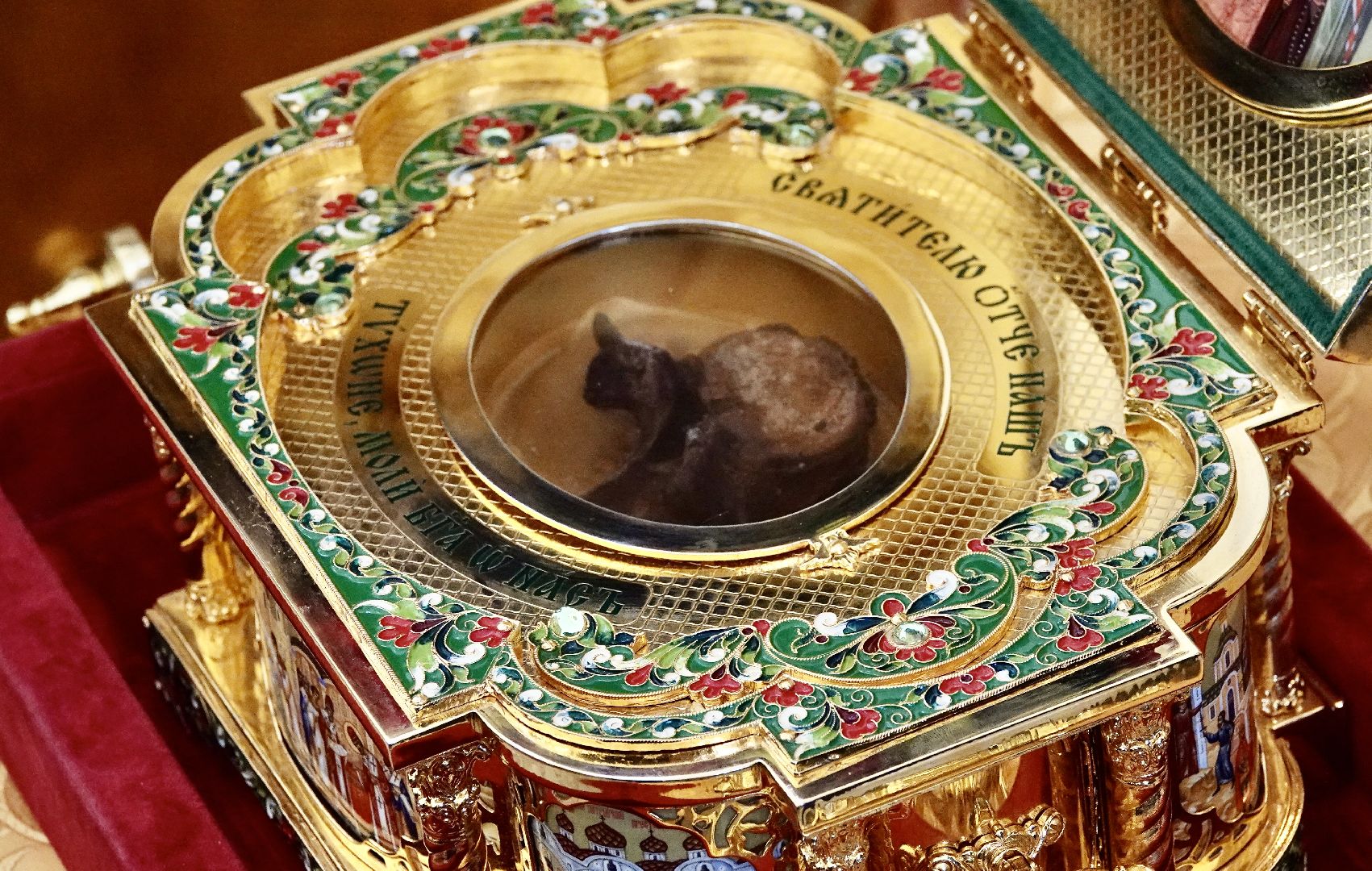 святыня, мощи святителя тихона , сергиево-посадский городской округ, сергиев посад, вера, религия,