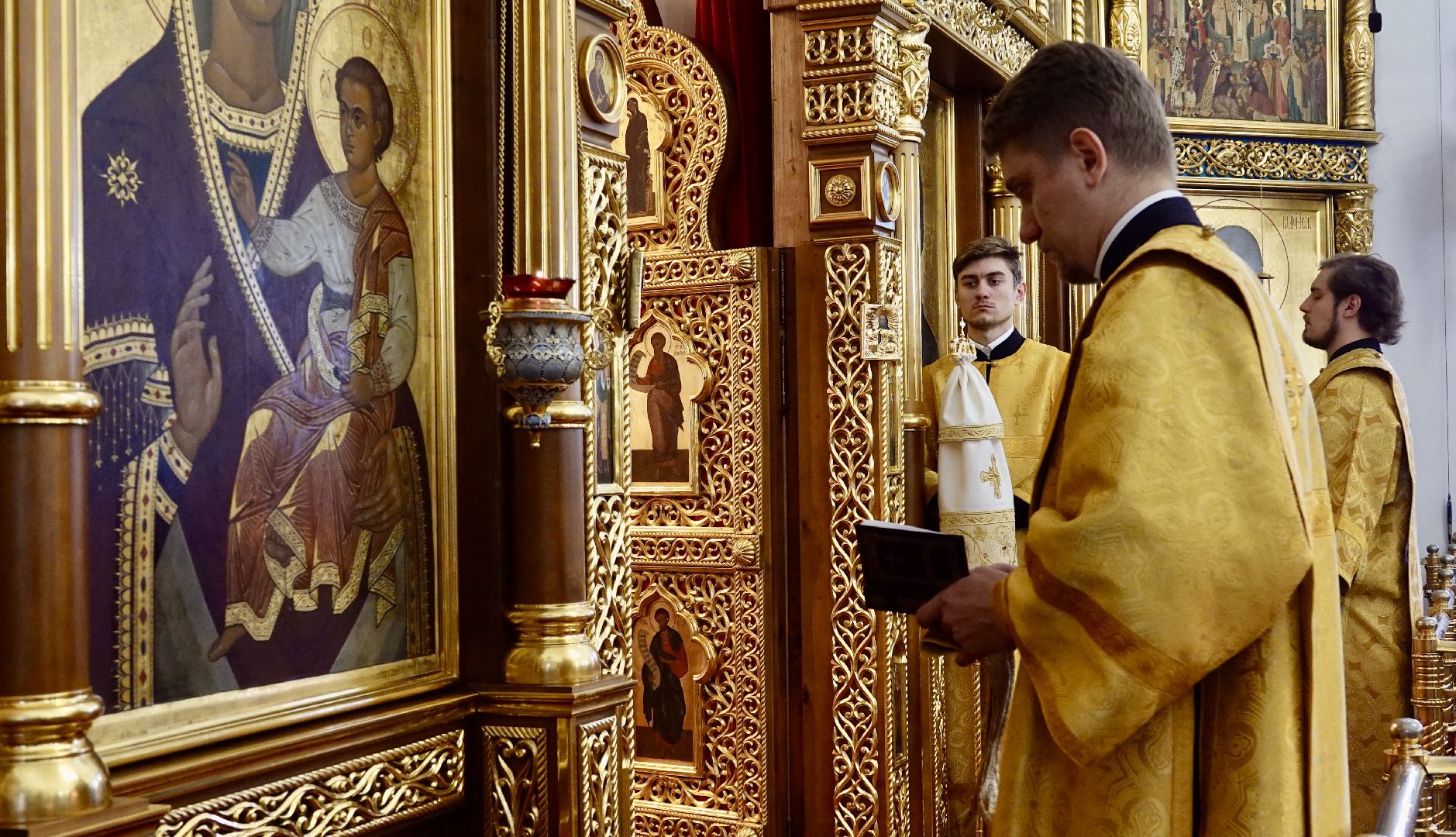 святыня, мощи святителя тихона , сергиево-посадский городской округ, сергиев посад, вера, религия,