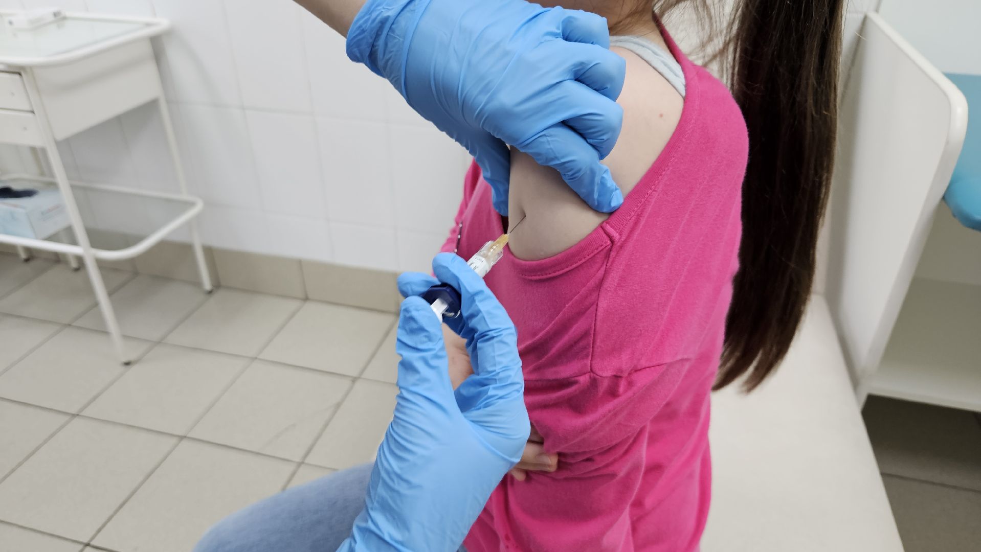 долгопрудный, медицина, медицина в долгопрудном, детская поликлиника, дети, вакцинация, прививки,