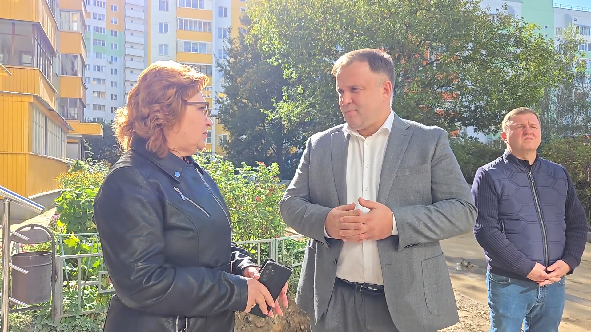 ремонт дома, ремонт подъезда, власиха заозерный, благоустройство территории,