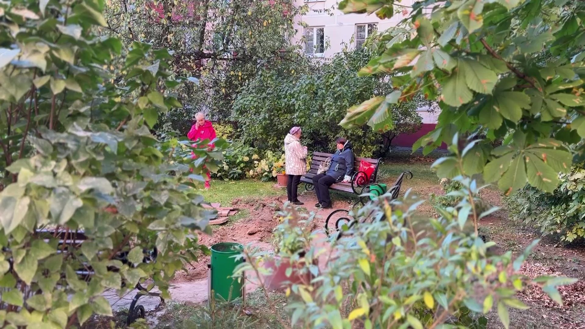 Реутов, благоустройство, сквер, клумбы, цветы,