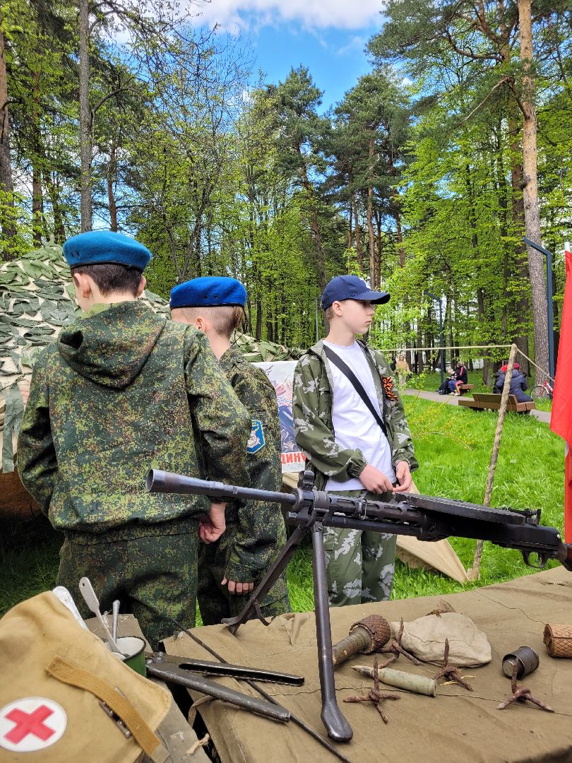 патриотизм; день победы; парки подмосковья; дети