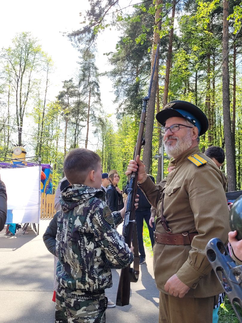 патриотизм; день победы; парки подмосковья; дети