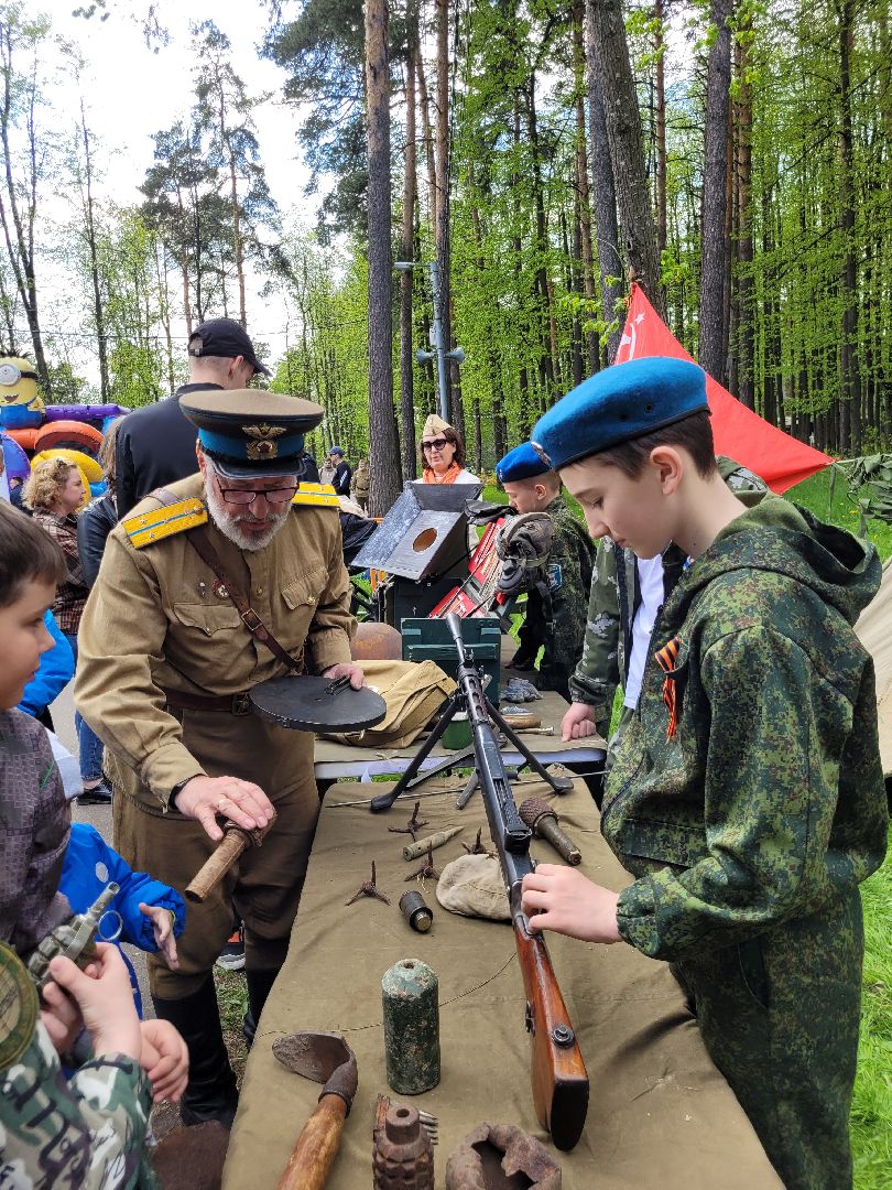 патриотизм; день победы; парки подмосковья; дети