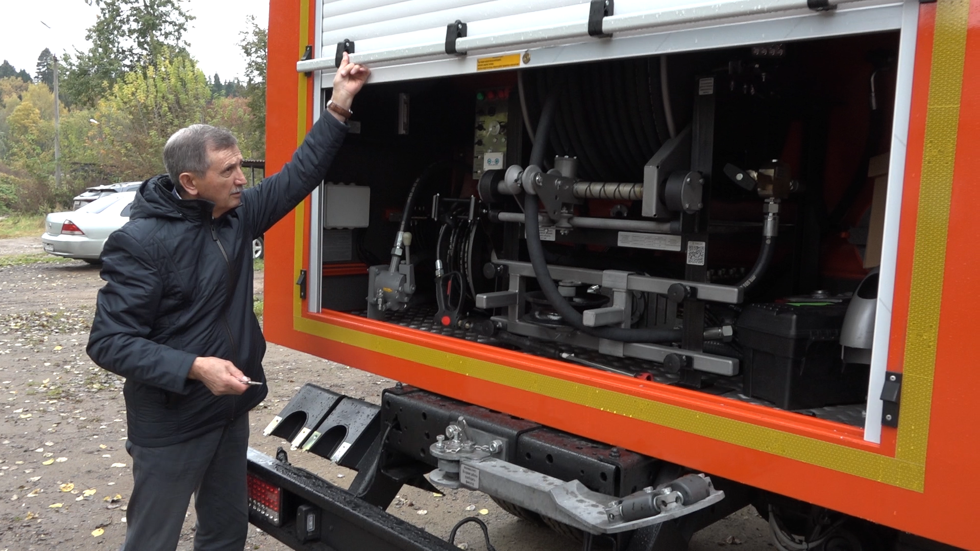 камаз, техника жкх, промывка сетей, устранение засора, власиха жкх,