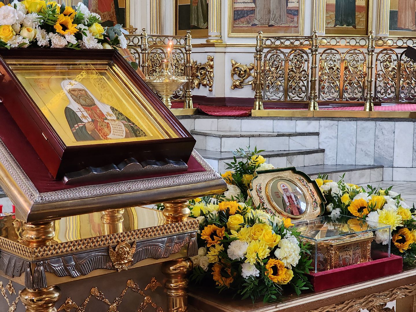 ногинск, религия, вера, церковь, мощи святителя тихона, богослужение,