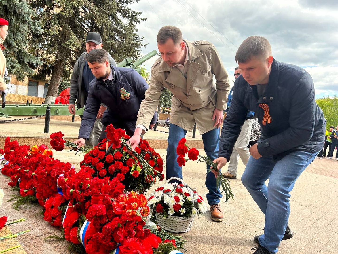 Подольск, День Победы, возложение цветов, мемориал