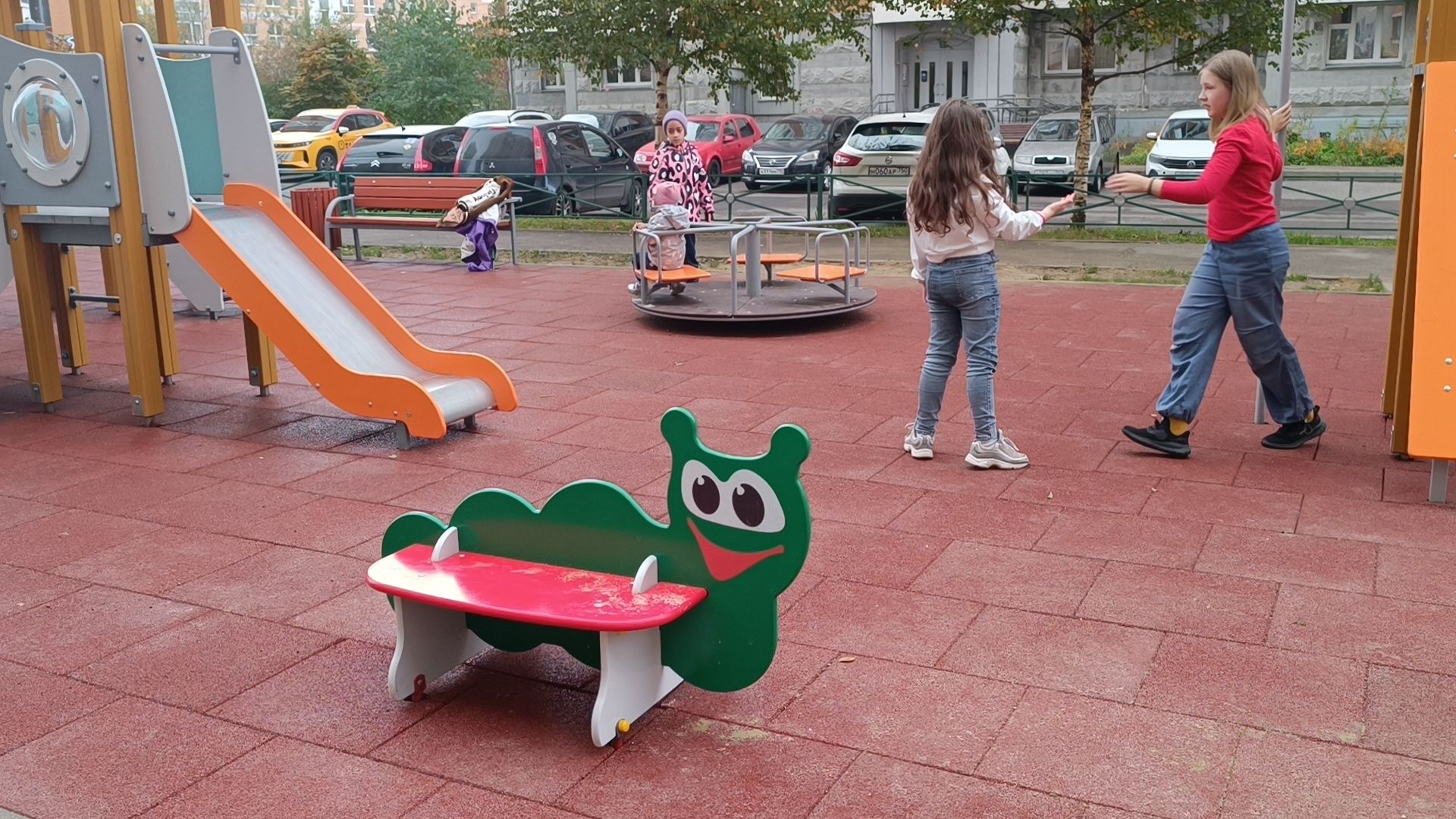 детская  площадка, лобня, двор,