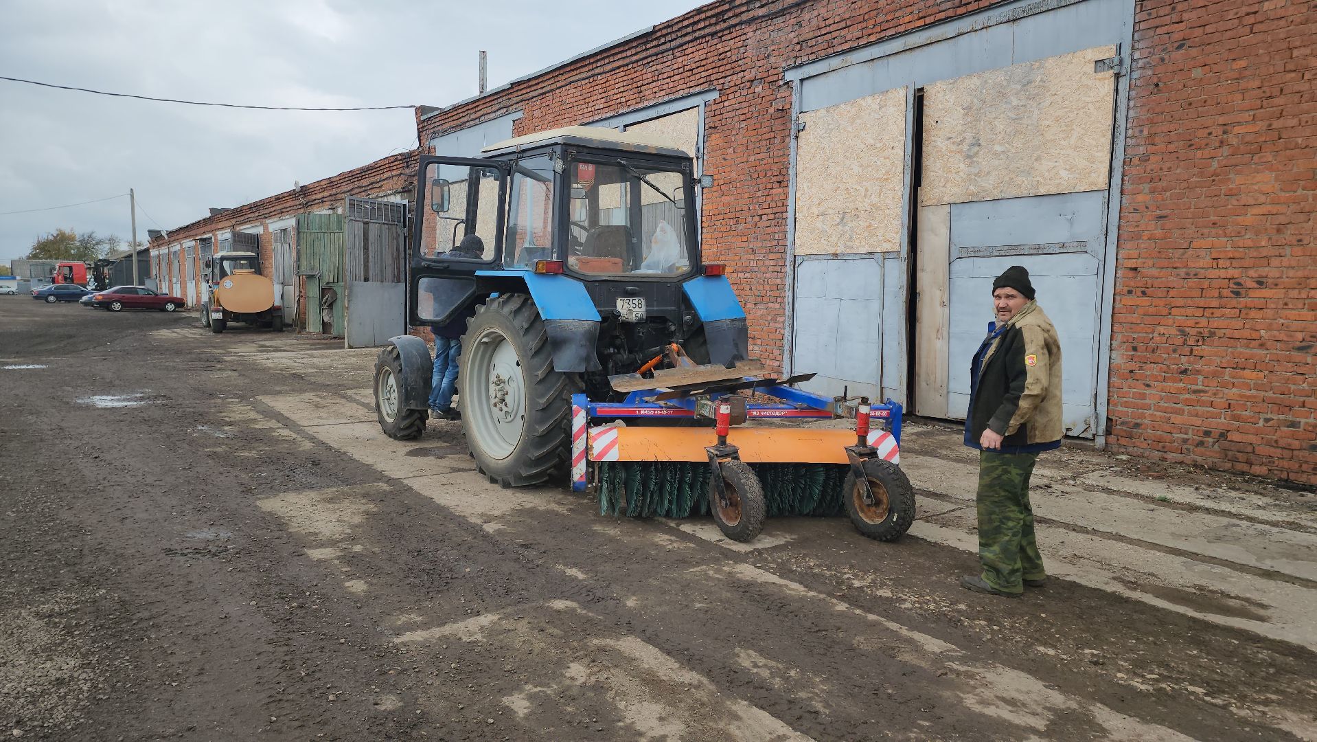 кашира, уборка улиц, зимний период, уборка снега, мбу благоустройство, спецтехника,