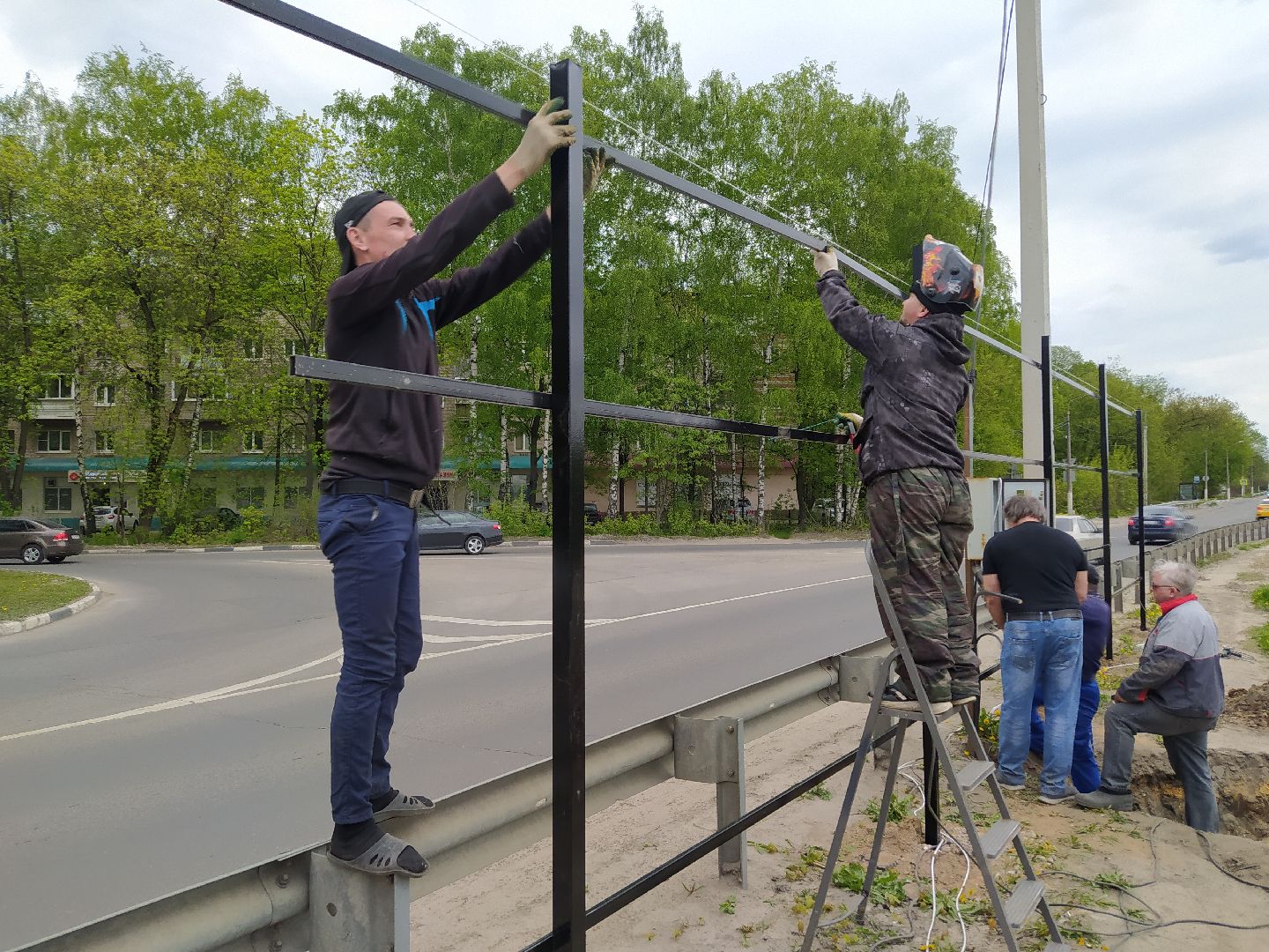 Шумозащитный экран, конструкция, дорога