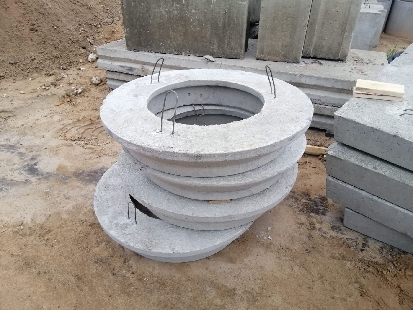 городской округ восход, жкх, благоустройство, канализационные колодцы,