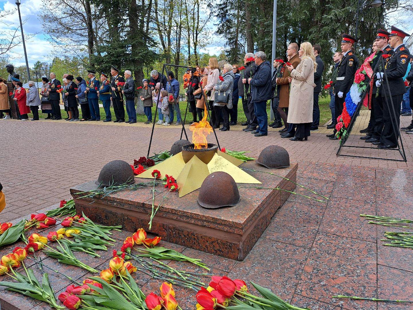 Рузский городской округ, Руза, День Победы, митинг, Вечный огонь