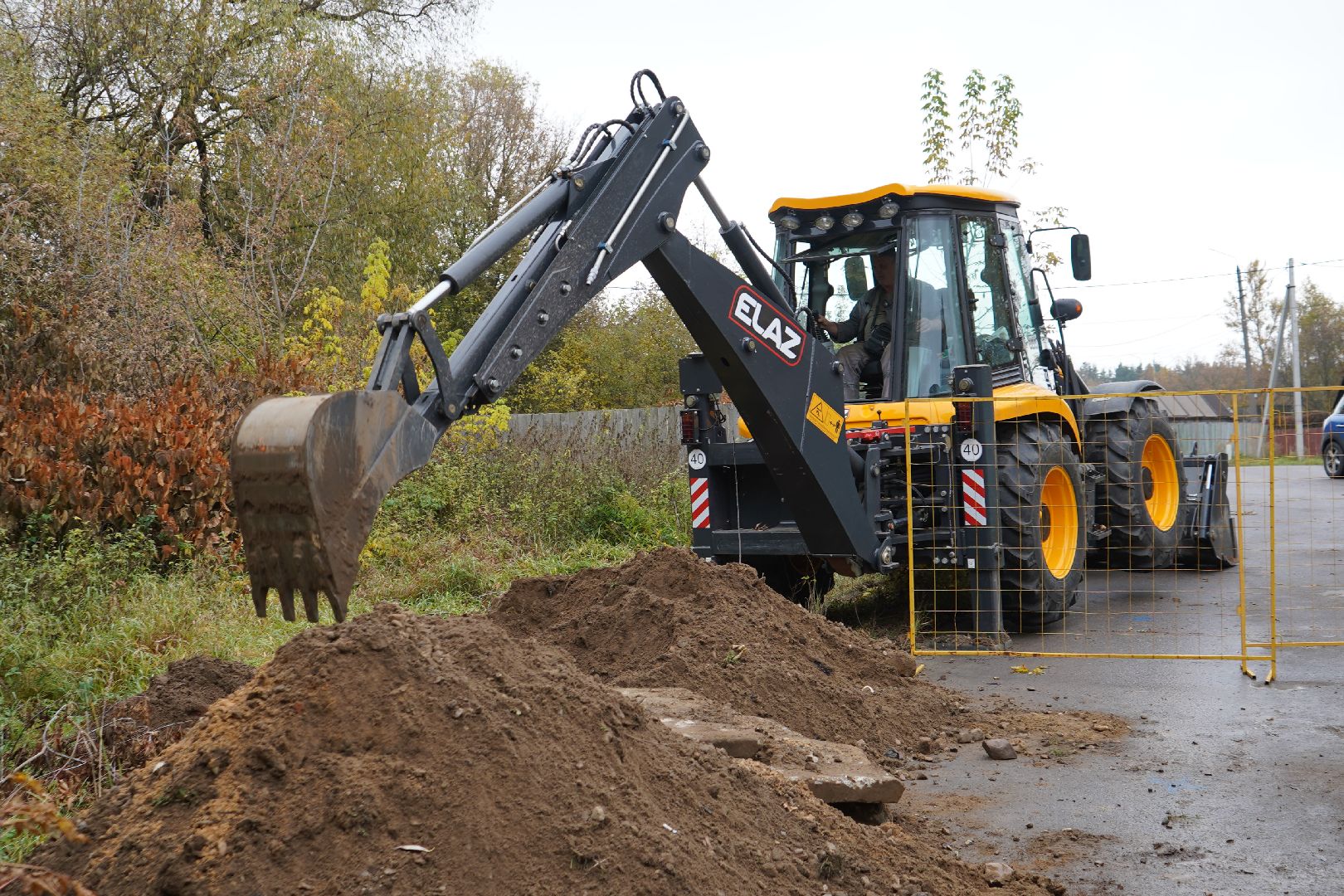 новый экскаватор, жкх, ступино,