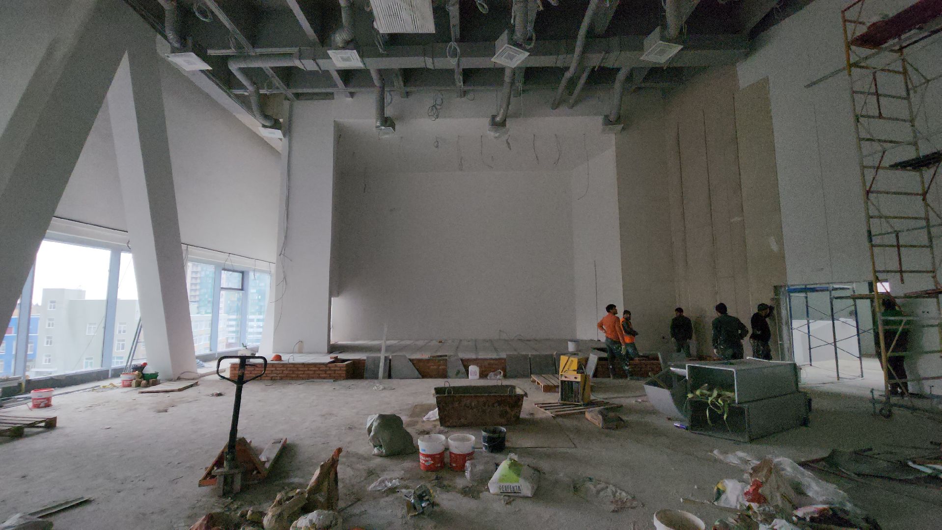 стройка, новая школа, красногорск, изумрудные холмы,