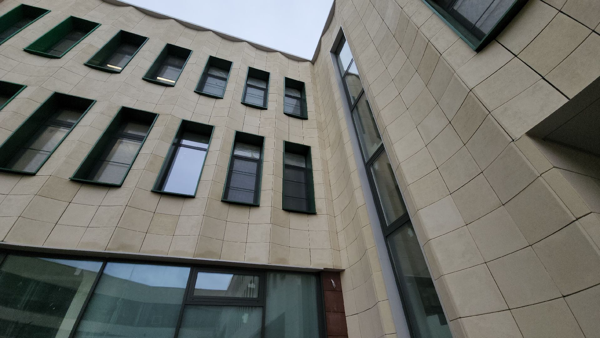 стройка, новая школа, красногорск, изумрудные холмы,