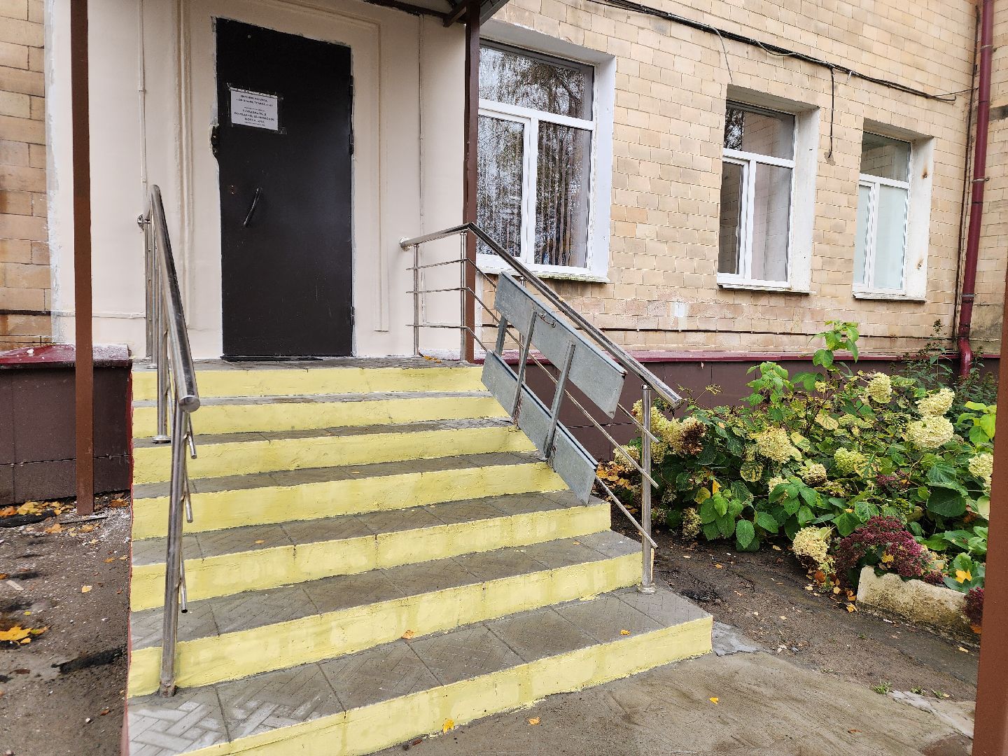 Подольск , ремонт, Деская больница, ремонт входных групп,