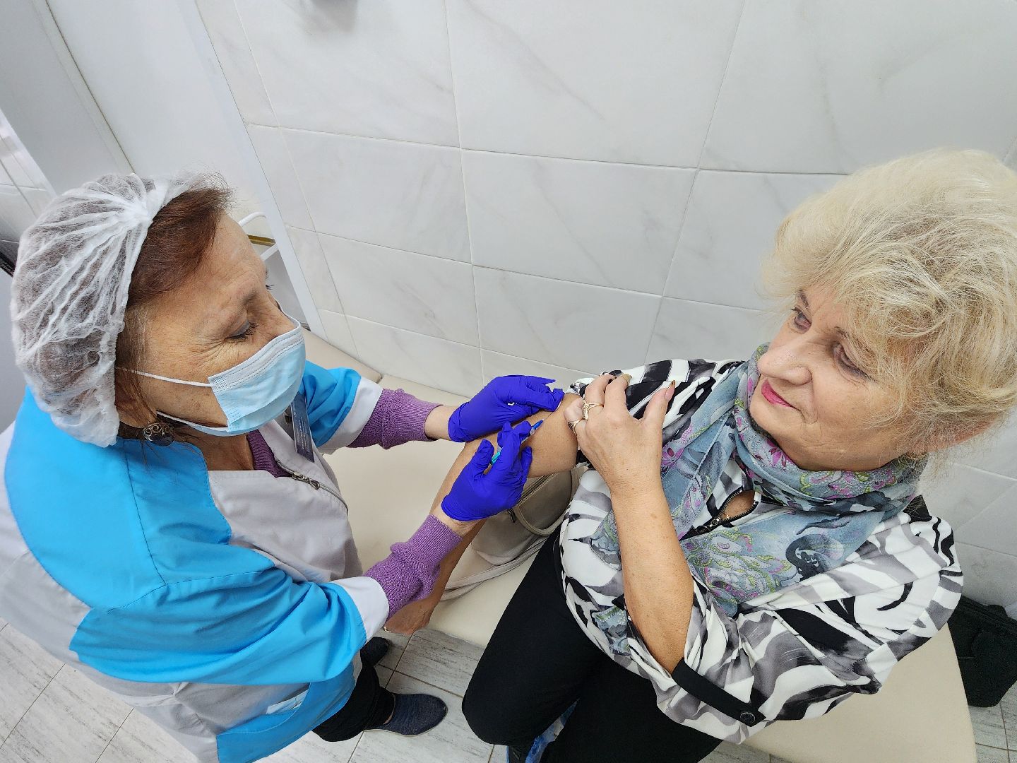 чехов,улица пионерская 4, чеховская больница, взрослая поликлиника, дополнительный кабинет вакцинации, прививки от гриппа, вакцина от пневмонии, флю-м, совигрипп, превенар, пневмовакс, ультрикс квадри, прививочная кампания, адреса прививочных кабинетов, часы работы,