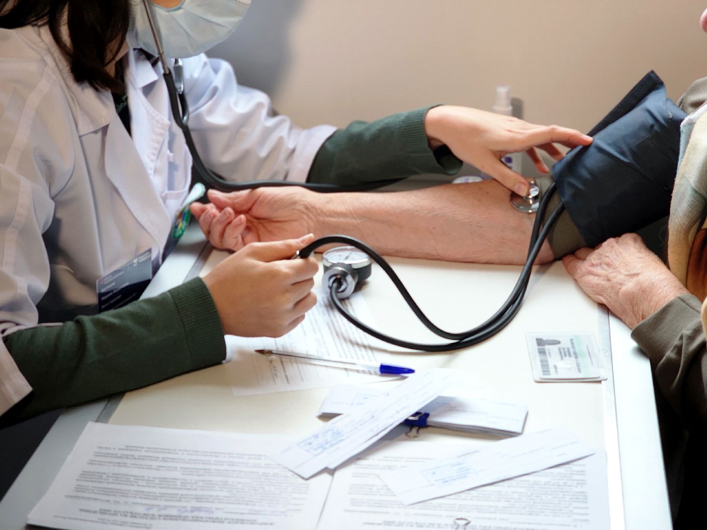 дубна, дубненская больница, прививка от гриппа, мобильная вакцинация,