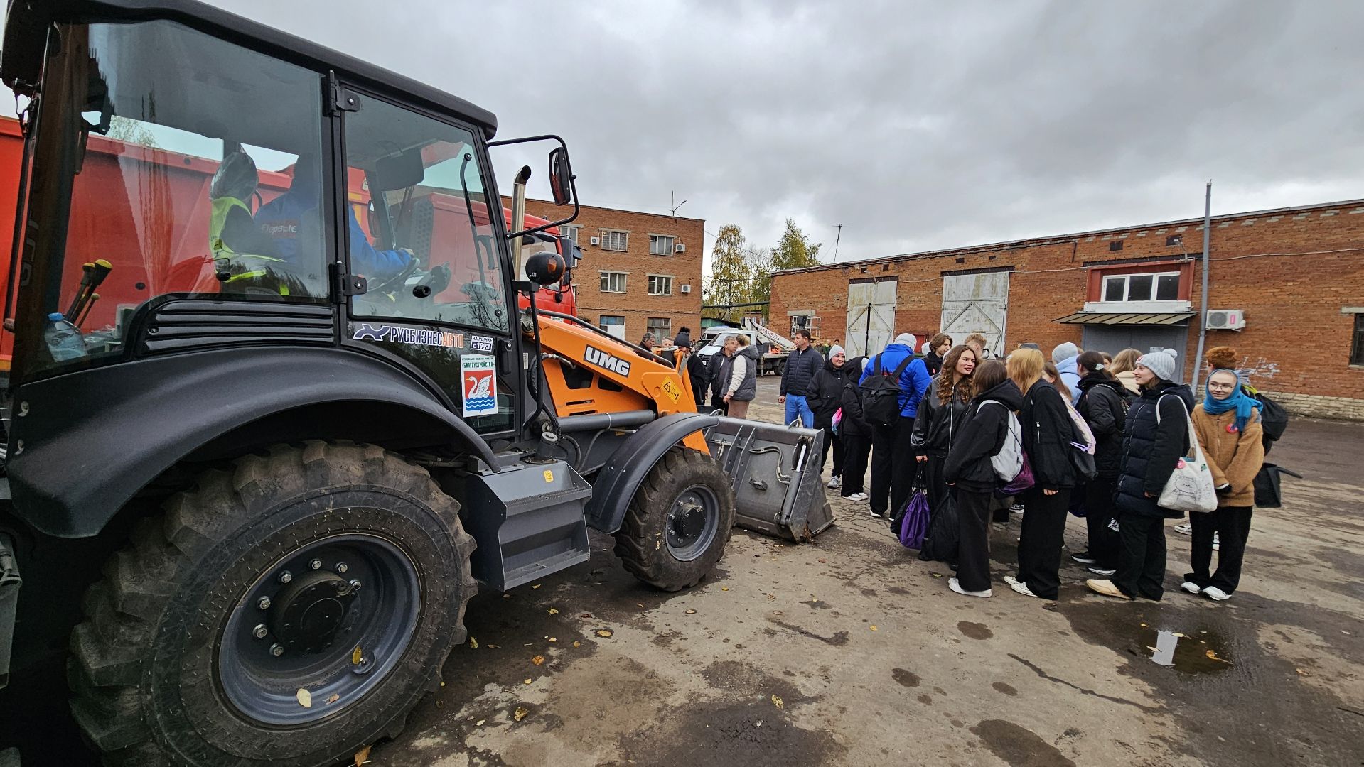 долгопрудный, мбу благоустройство, техника, школьники, школа 1 в долгопрудном,