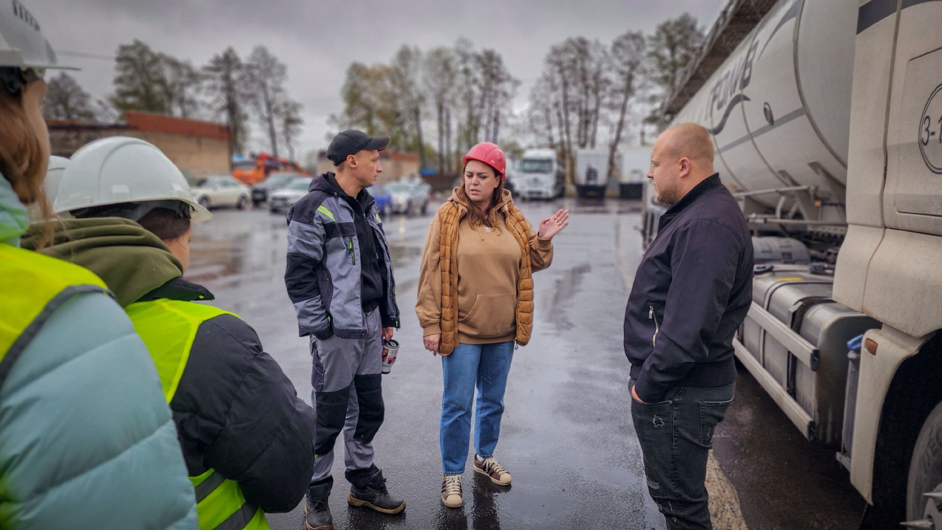 бронницы, студенты , компания работодатель в бронницах, экскурсия для студентов, будущая профессия,