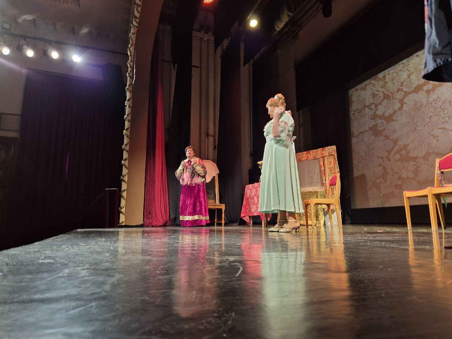 спектакль, активное долголетие,деревня демихово,