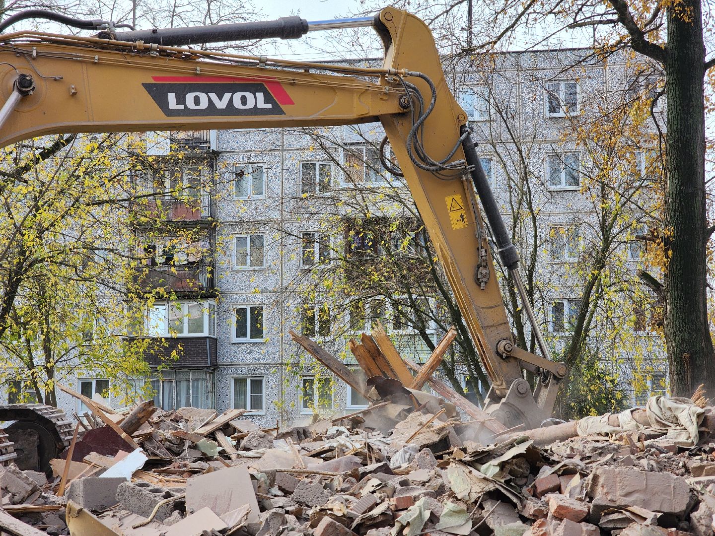 снос аварийного дома, аварийный дом, комфортное жилье, старая купавна, богородский городской округ,