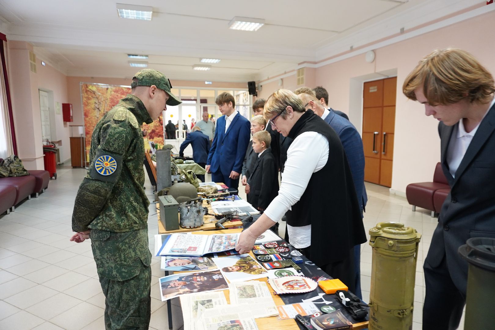 Павловский Посад , Сво, Выставка,