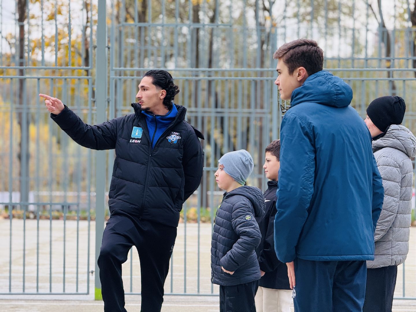 раменское, футбол, раменский городской парк, леон сатурн, раменский сатурн,