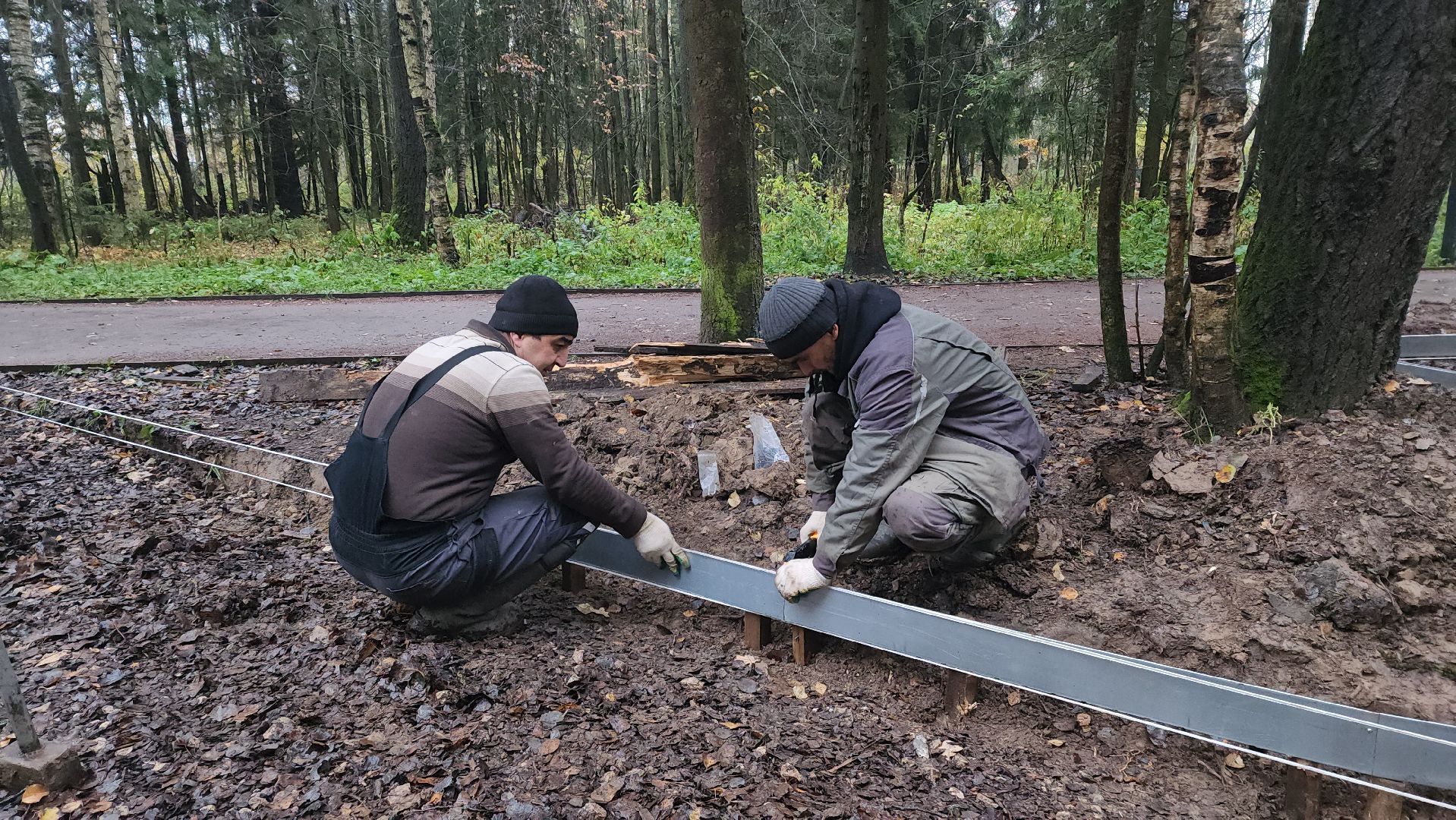 Детская площадка , Площадка для детей в лесу, лесопарк, лобненский парк, Лобня,