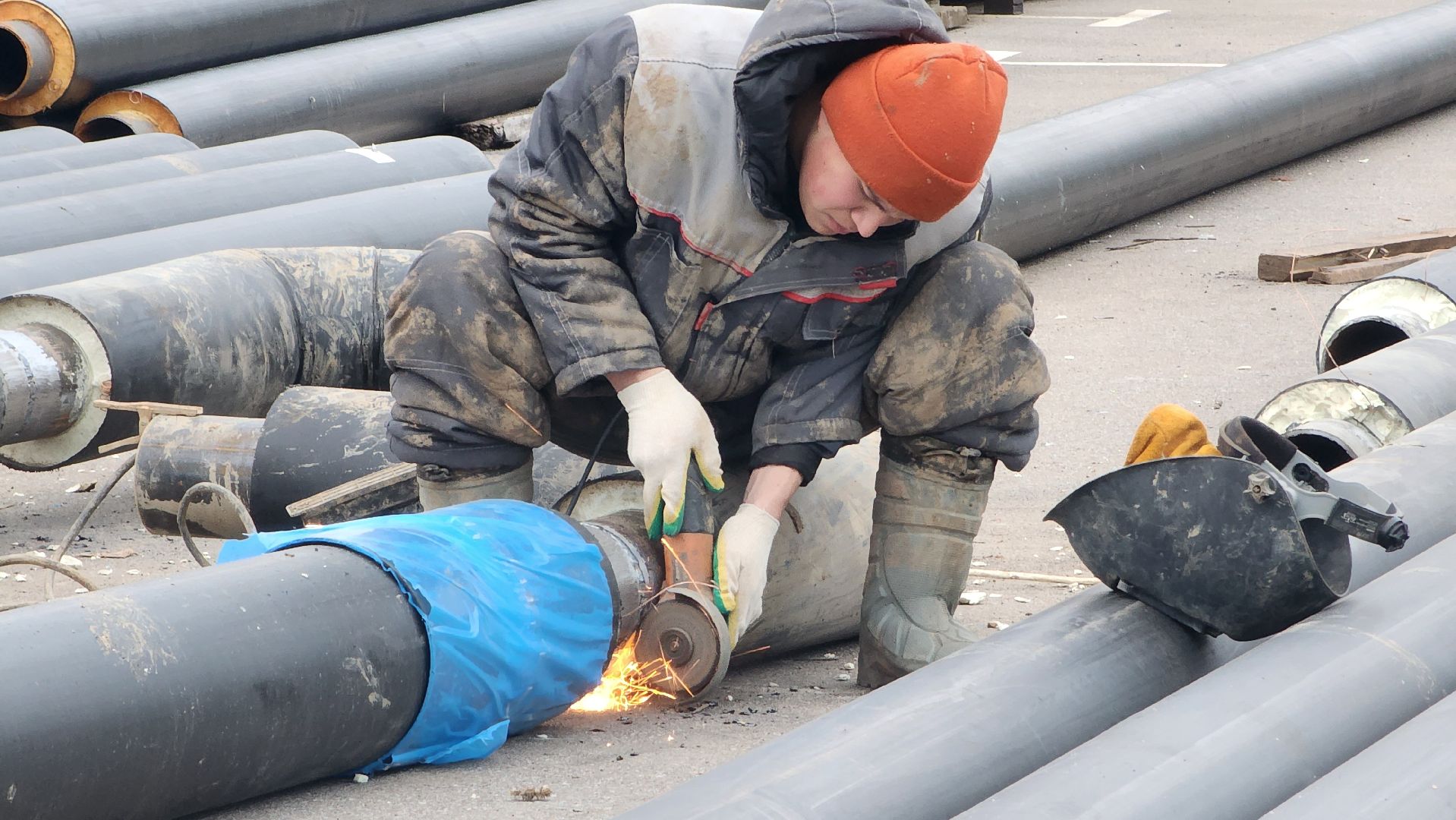 Спорт , Стадион Москвич, Лобня, Подогрев футбольного поля ,