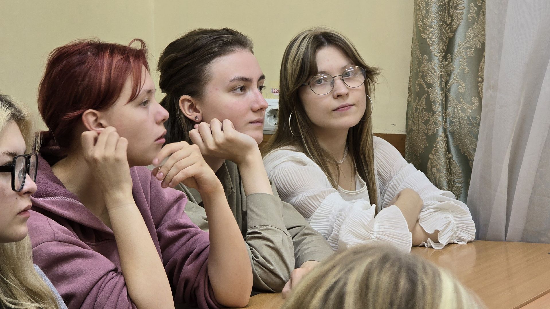 Коломна, колледж, молодая гвардия,