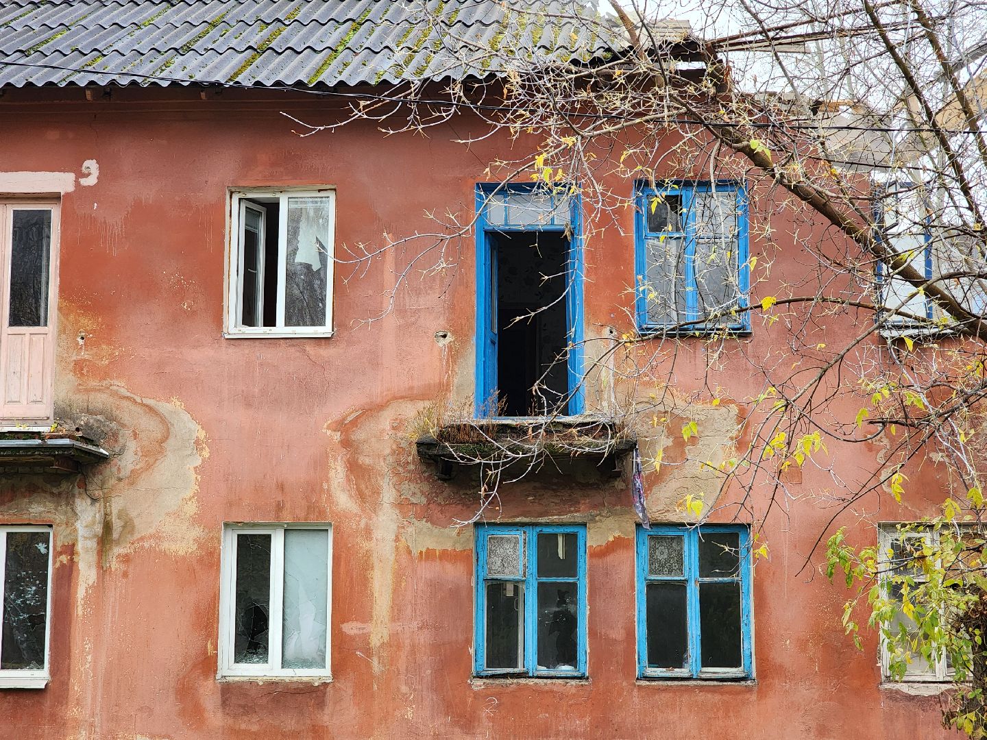 аварийный дом, программа переселения из аварийного жилья, снос аварийного дома, старая купавна, богородский городской округ,