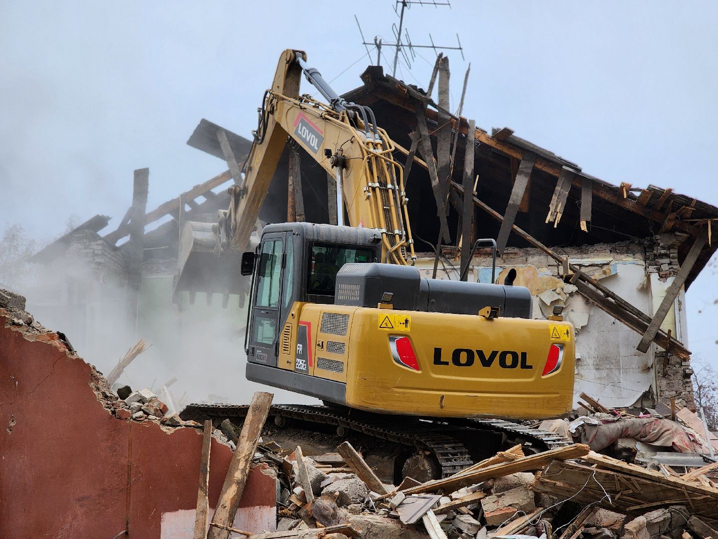 аварийный дом, программа переселения из аварийного жилья, снос аварийного дома, старая купавна, богородский городской округ,