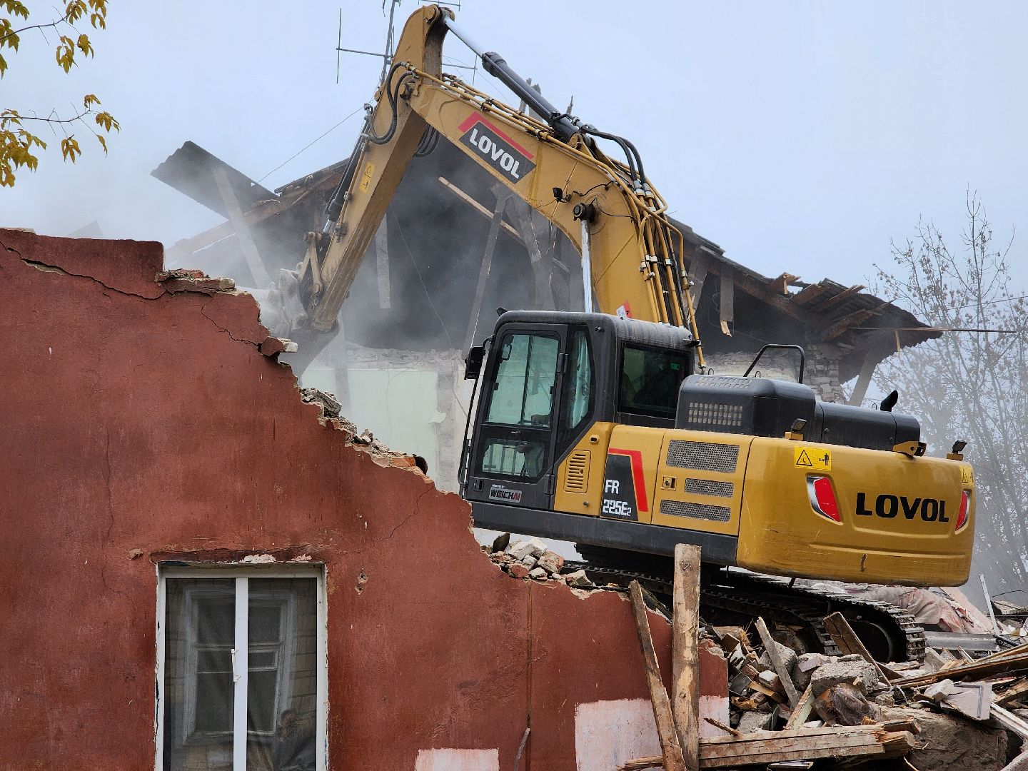 аварийный дом, программа переселения из аварийного жилья, снос аварийного дома, старая купавна, богородский городской округ,