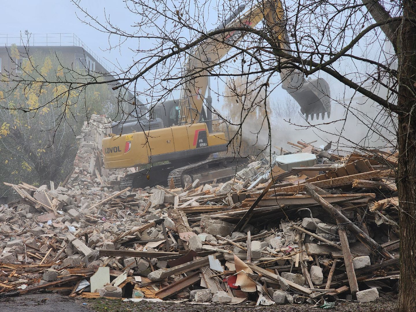 аварийный дом, программа переселения из аварийного жилья, снос аварийного дома, старая купавна, богородский городской округ,