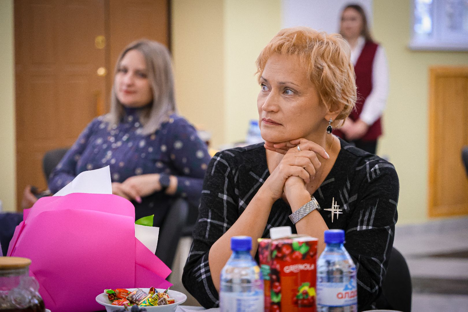 клин, общество, общество слепых, люди, помощь,