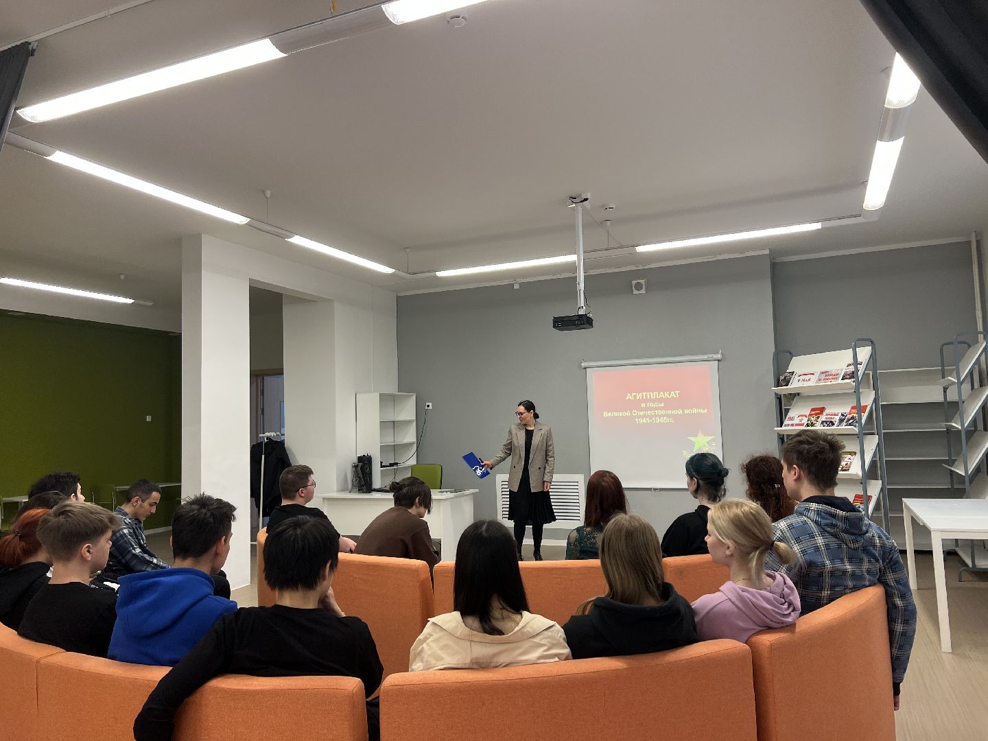 Химки, выставка, библиотека, культура