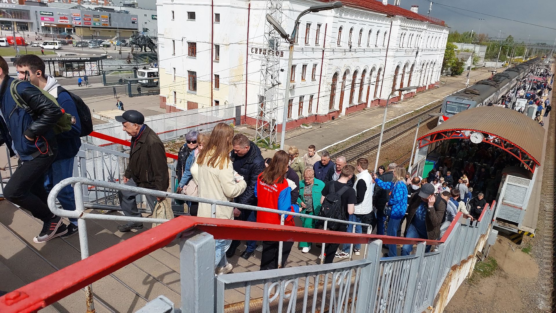 серпухов, вокзал, железная дорога, безопасность, волонтеры, транспорт,