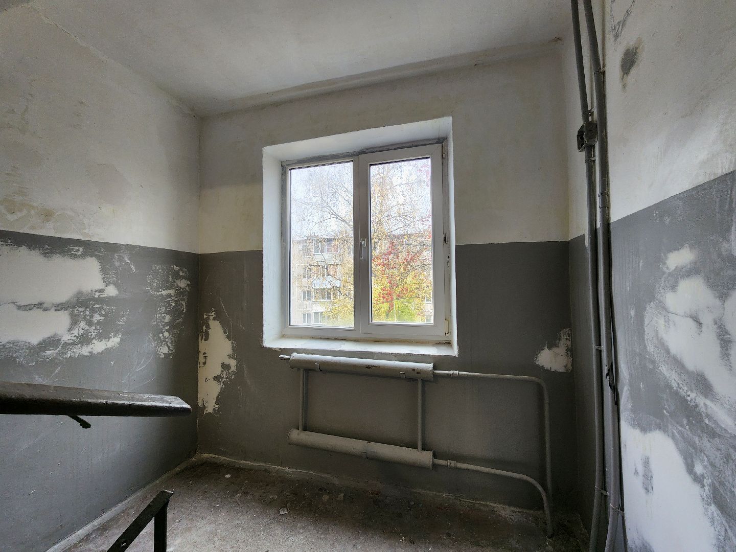 чехов, микрорайон венюково, улица гагарина 48, текущий ремонт подъездов, покраска стен и потолков, замена окон, замена батарей отопления, косметический ремонт, обращения жителей, портал добродел, ремонт в подъездах,перила, лестницы, электропроводка, напольное покрытие,