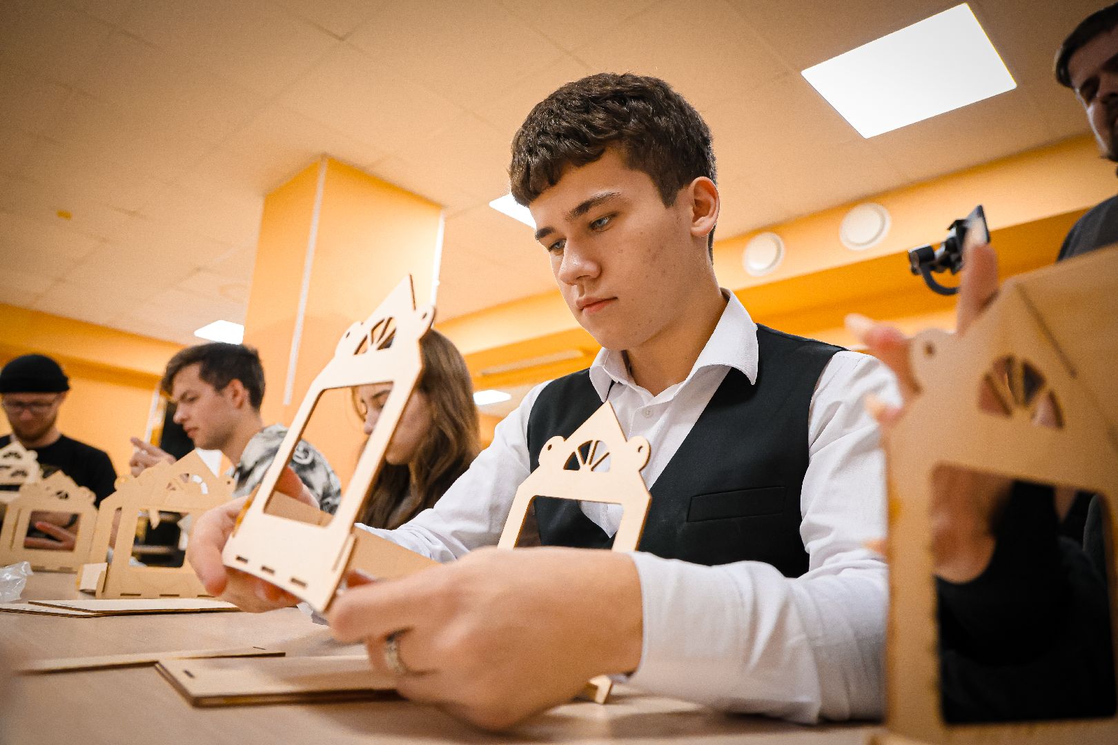 клин, общество, волонтеры, кормушки для птиц,