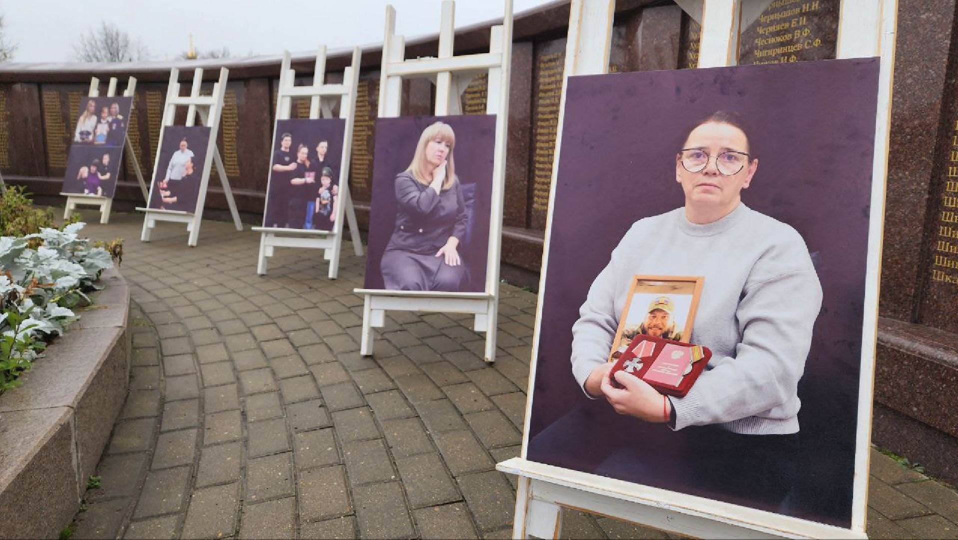 Дмитров, Акция День белых журавлей, Мемориал Вечный огонь,