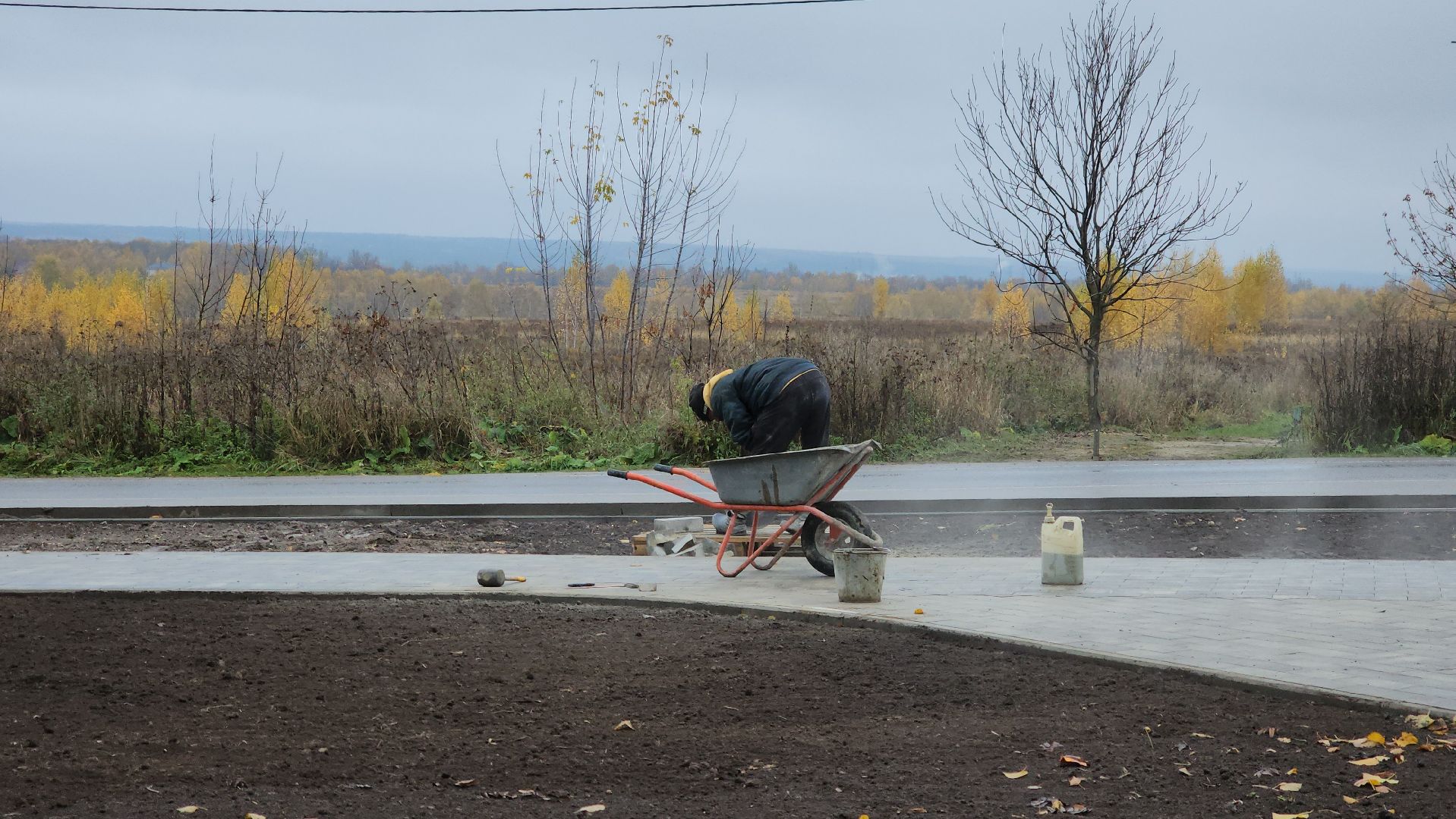 кашира, благоустройство, комфортная городская среда, сквер, тротуарная плитка, озеленение, освещение, безопасный регион,